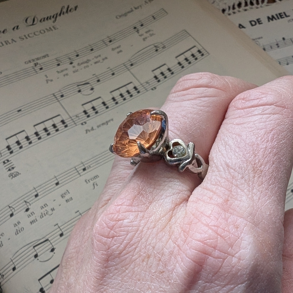 Elegant Silver and Orange Gemstone Ringsizs 9.5